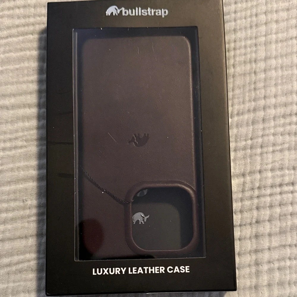 Bullstrap Luxury Minimalist Leather Case - Bourbon Brown
